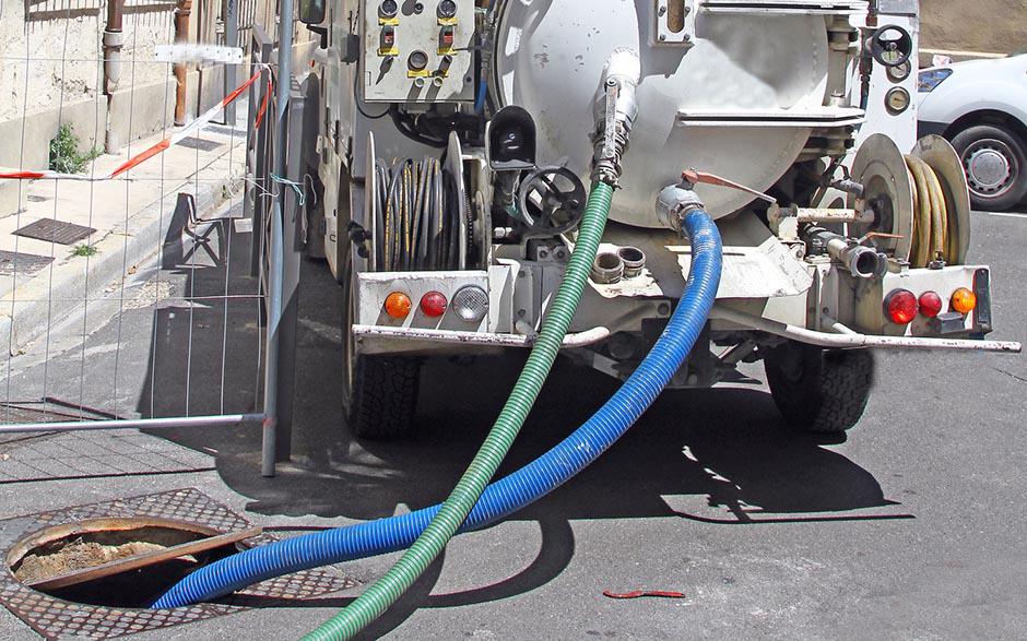 canalisation bouchée que faire Nanterre
